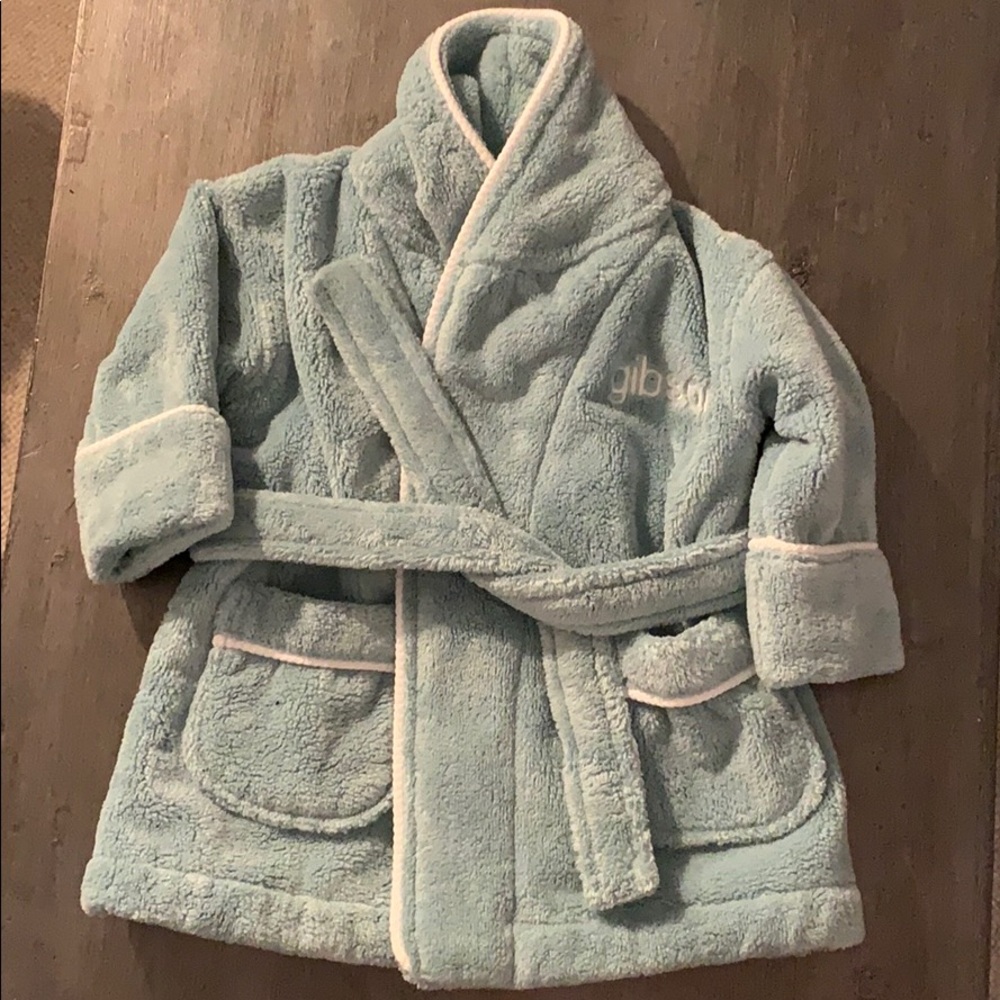 Monogrammed ‘Gibson’ robe. 6-12 mo